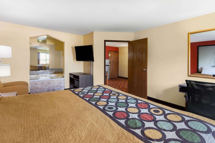 Room 19 of 23