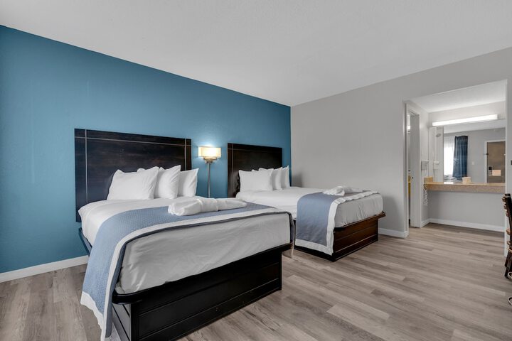 Days Inn by Wyndham Wrightstown McGuire AFB / Bordentown
