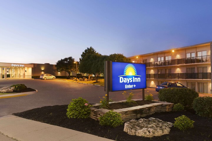 Hotel 3 of 34