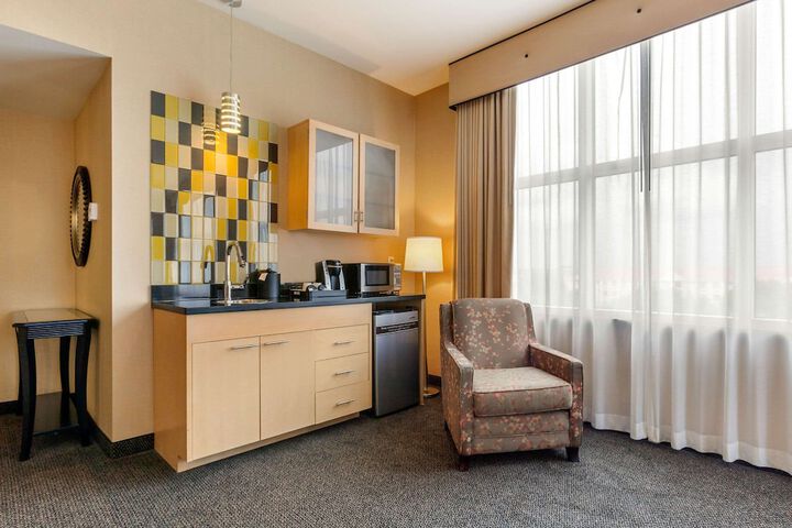 Room 35 of 85