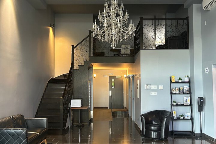 Hotel 1212