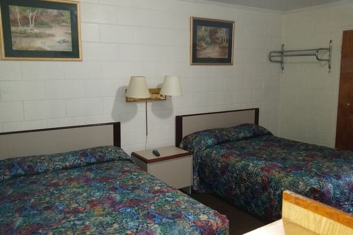 Rosemount Motel
