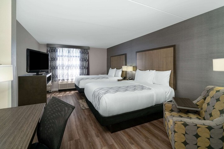 Room 8 of 52