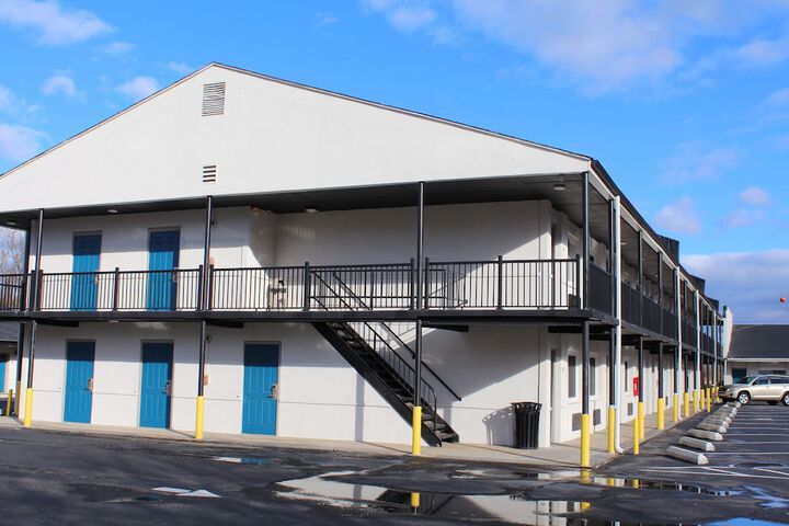 Days Inn by Wyndham Wrightstown McGuire AFB / Bordentown
