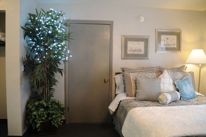 Room 93 of 130