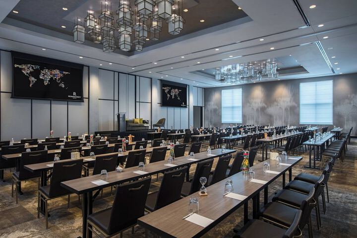 Renaissance Atlanta Airport Gateway Hotel