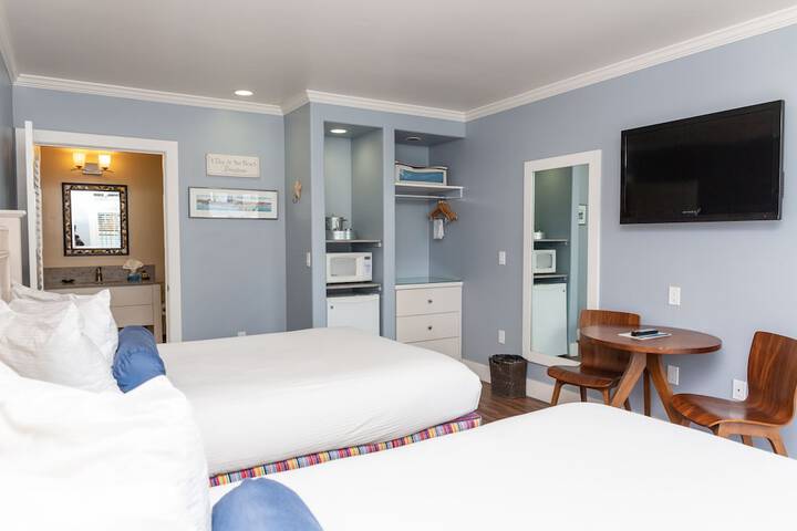 Room 32 of 45