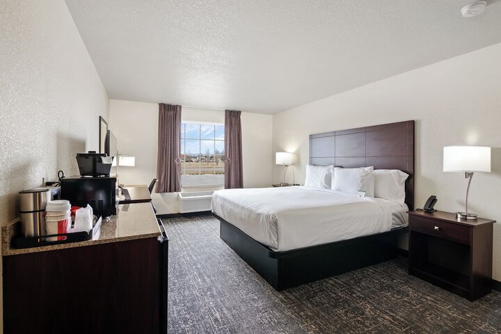 Room 20 of 33