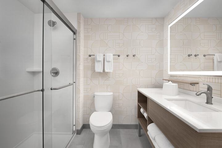 Home2 Suites by Hilton Syracuse Liverpool Airport Area