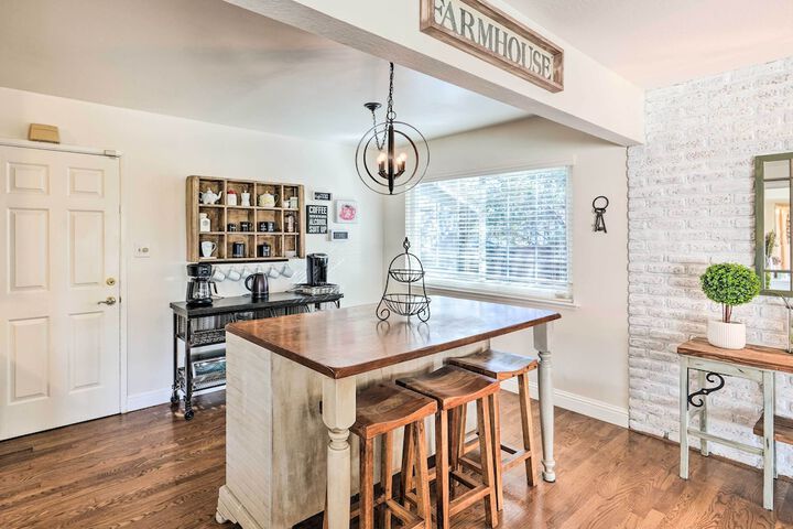 1 Mi to Main Street Sutter Creek: Poolside Oasis!