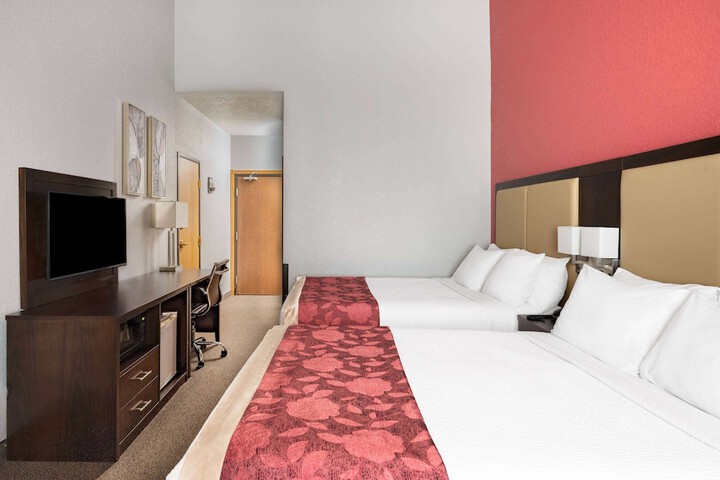 Ramada by Wyndham Keystone Near Mt. Rushmore
