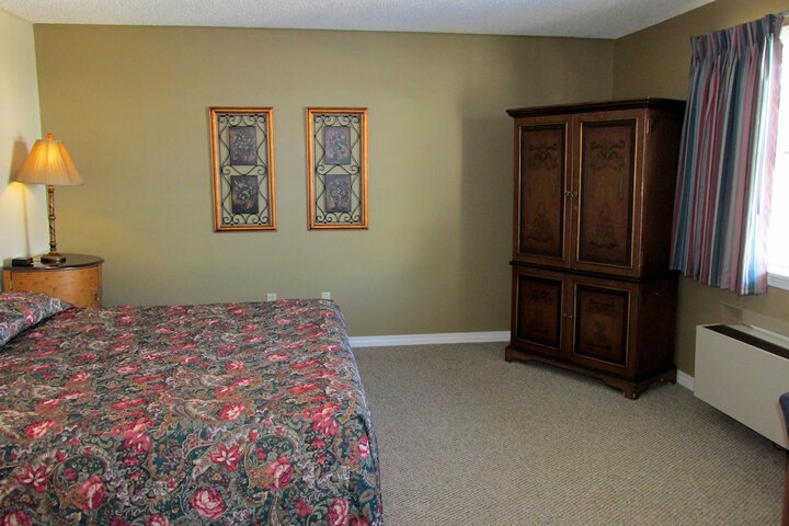 Room 51 of 219