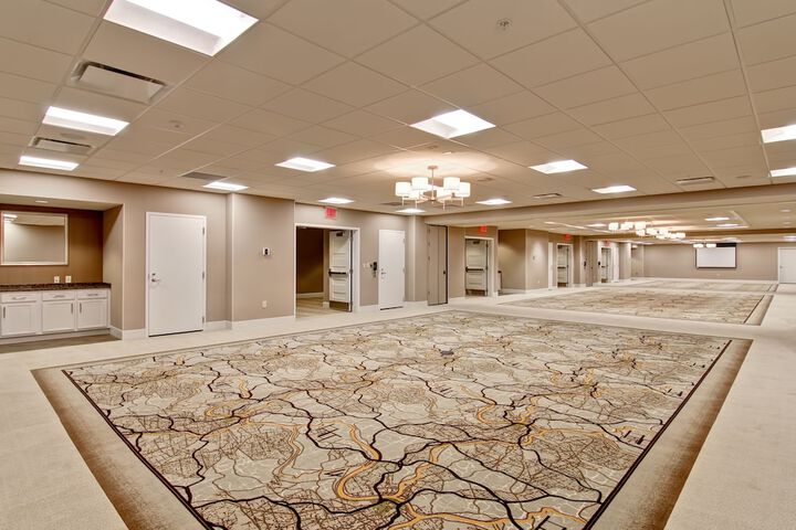 Room 30 of 41