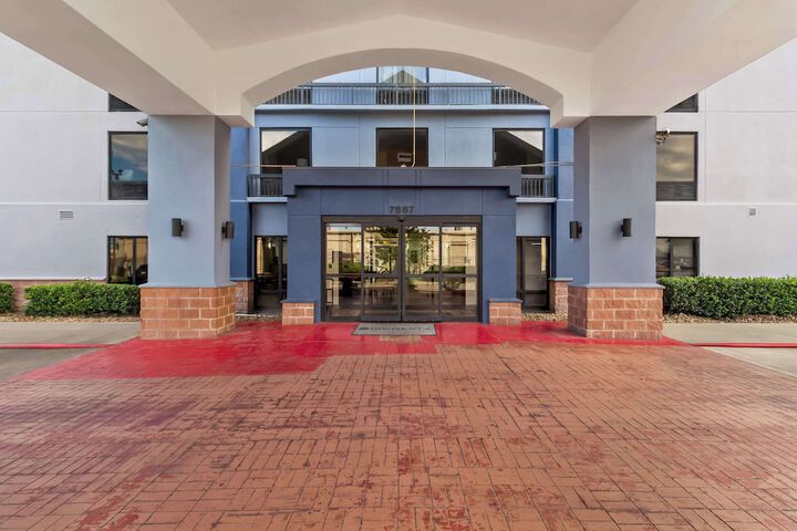 Hotel 3 of 37
