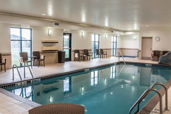 Pool 16 of 65