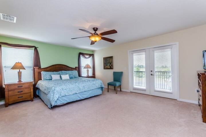 Room 14 of 25
