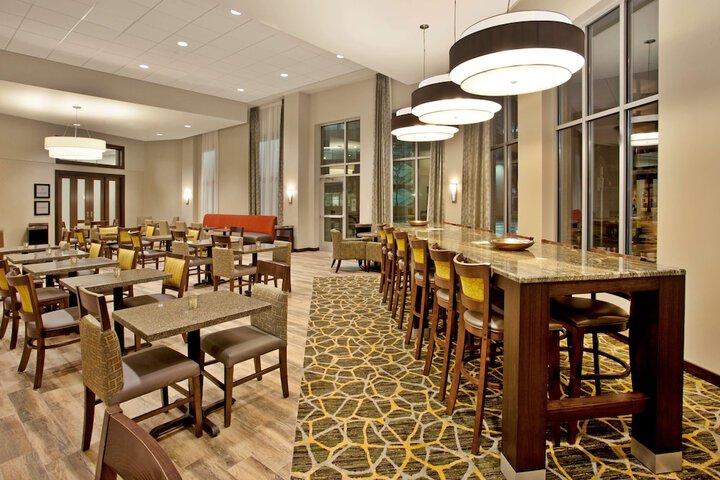 Hotel Interior 8 of 39