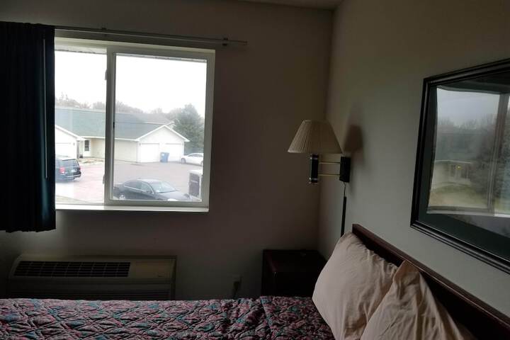 Room 139 of 232