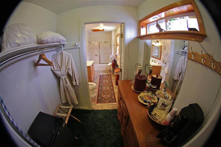 Room 57 of 101