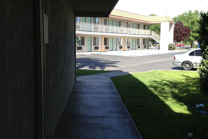 Hotel 3 of 35