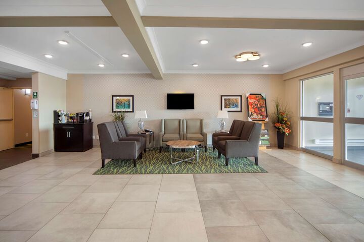 Best Western Plus Fort Saskatchewan Inn & Suites
