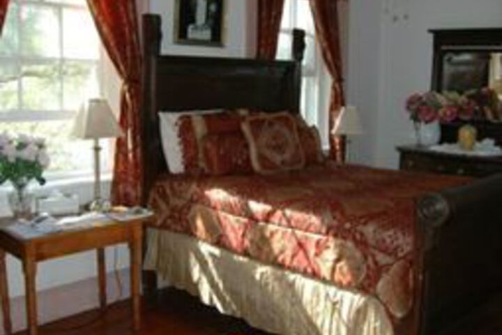 The Old Castillo Bed and Breakfast