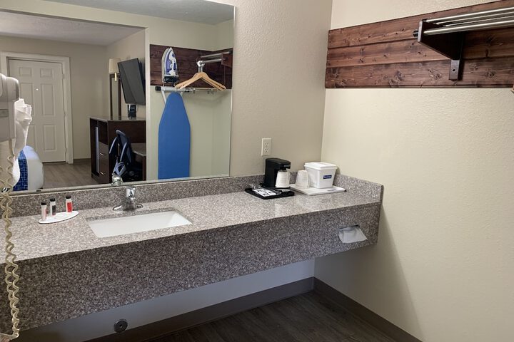 Travelodge by Wyndham Cedar City