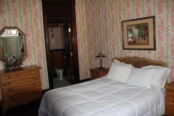 Room 19 of 27