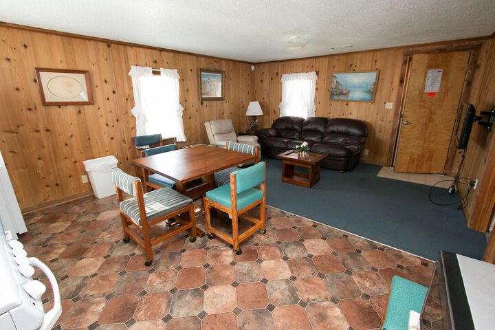 Room 47 of 156