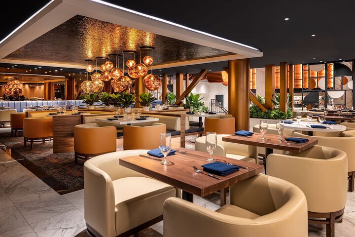 Dining 70 of 113