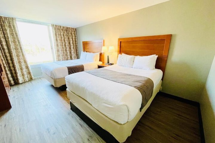 Room 25 of 41