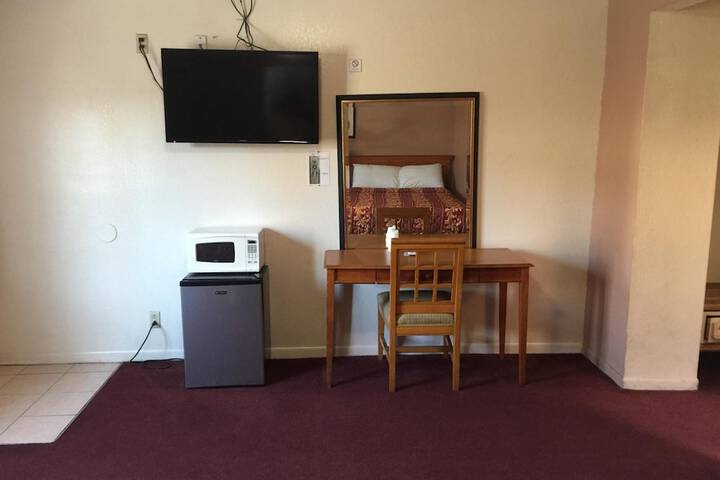 Room 20 of 26