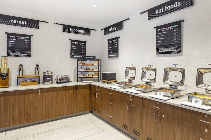 Breakfast/Coffee Service 52 of 58