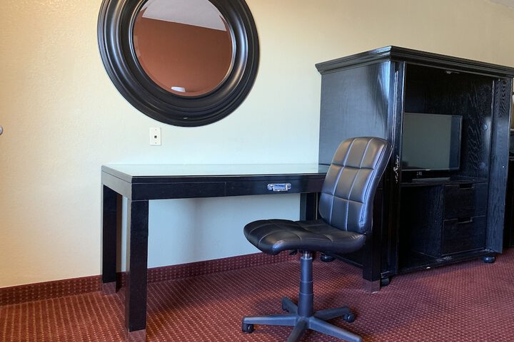 Room 25 of 49