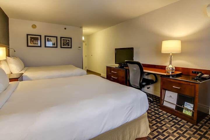 Room 49 of 127