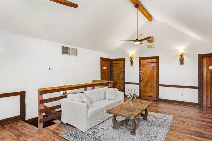 Laurel Valley Mountain Retreat