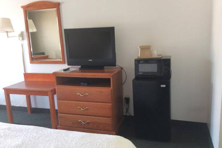Room 30 of 47