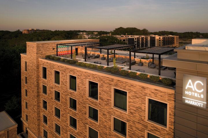 Hotel 6 of 67