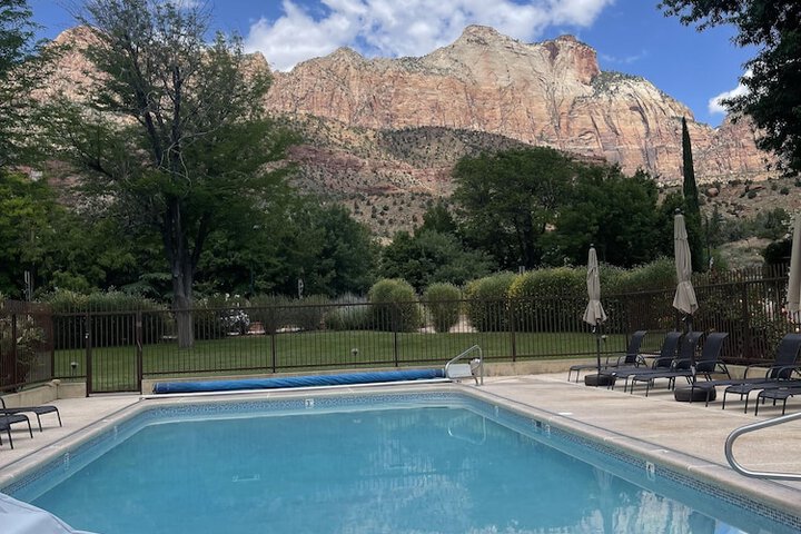 Pool 7 of 52