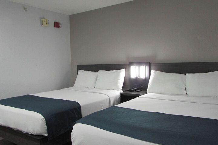 Room 25 of 36