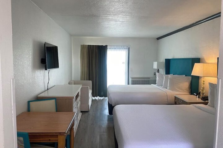 Garden City Inn