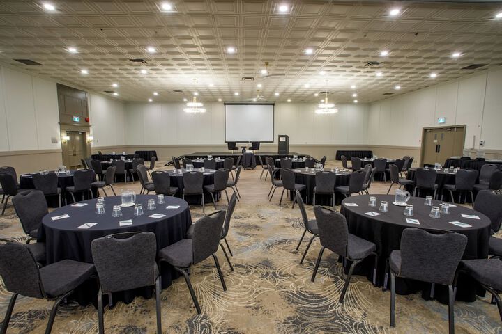 Prestige Vernon Lodge and Conference Centre