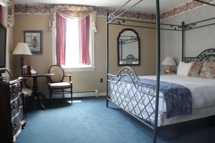 Waynebrook Inn Est 1865