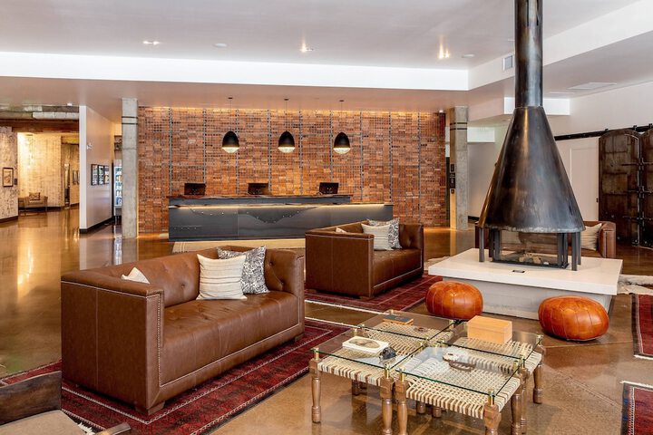 Hotel Interior 13 of 40