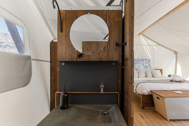 Under Canvas Zion