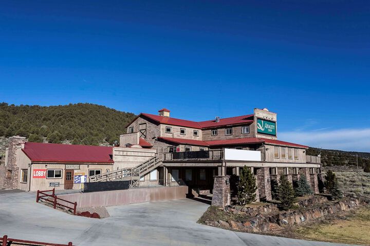 Hotel 3 of 24