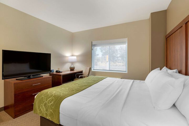 Room 15 of 36