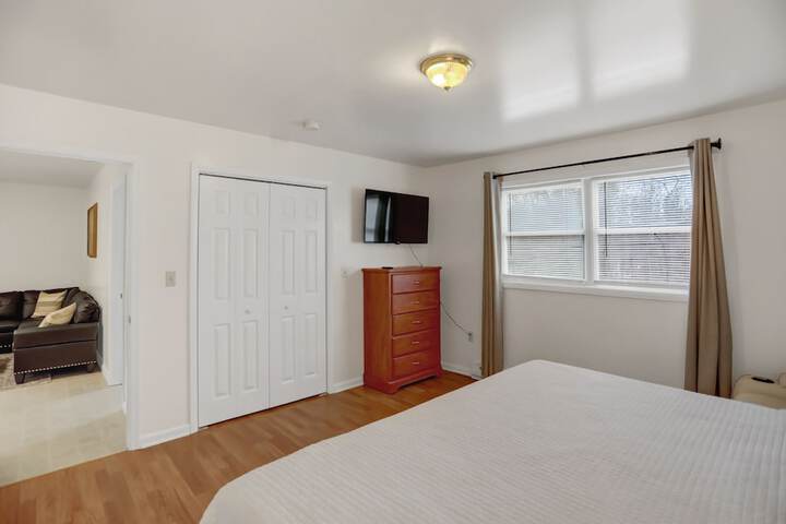Room 15 of 73