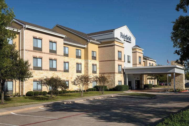 Fairfield Inn & Suites by Marriott Dallas Mansfield