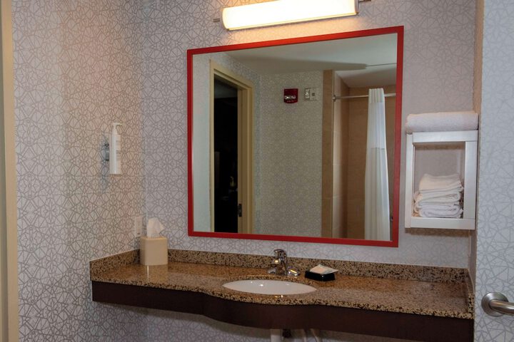 Hampton Inn & Suites Riverton